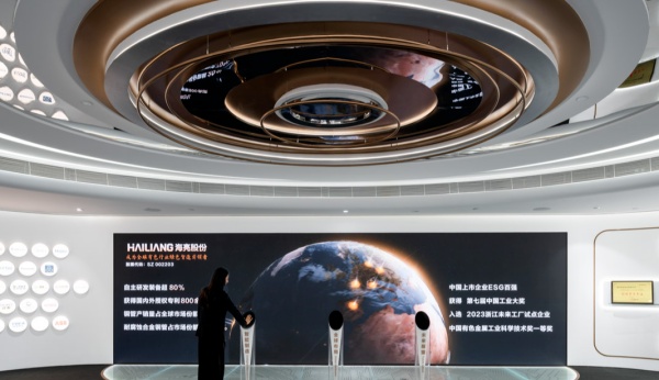 展廳序廳的“互動開關(guān)”，開啟沉浸式體驗序章