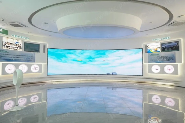 低空經(jīng)濟(jì)試驗(yàn)區(qū)雙展廳打造智慧展示新標(biāo)桿